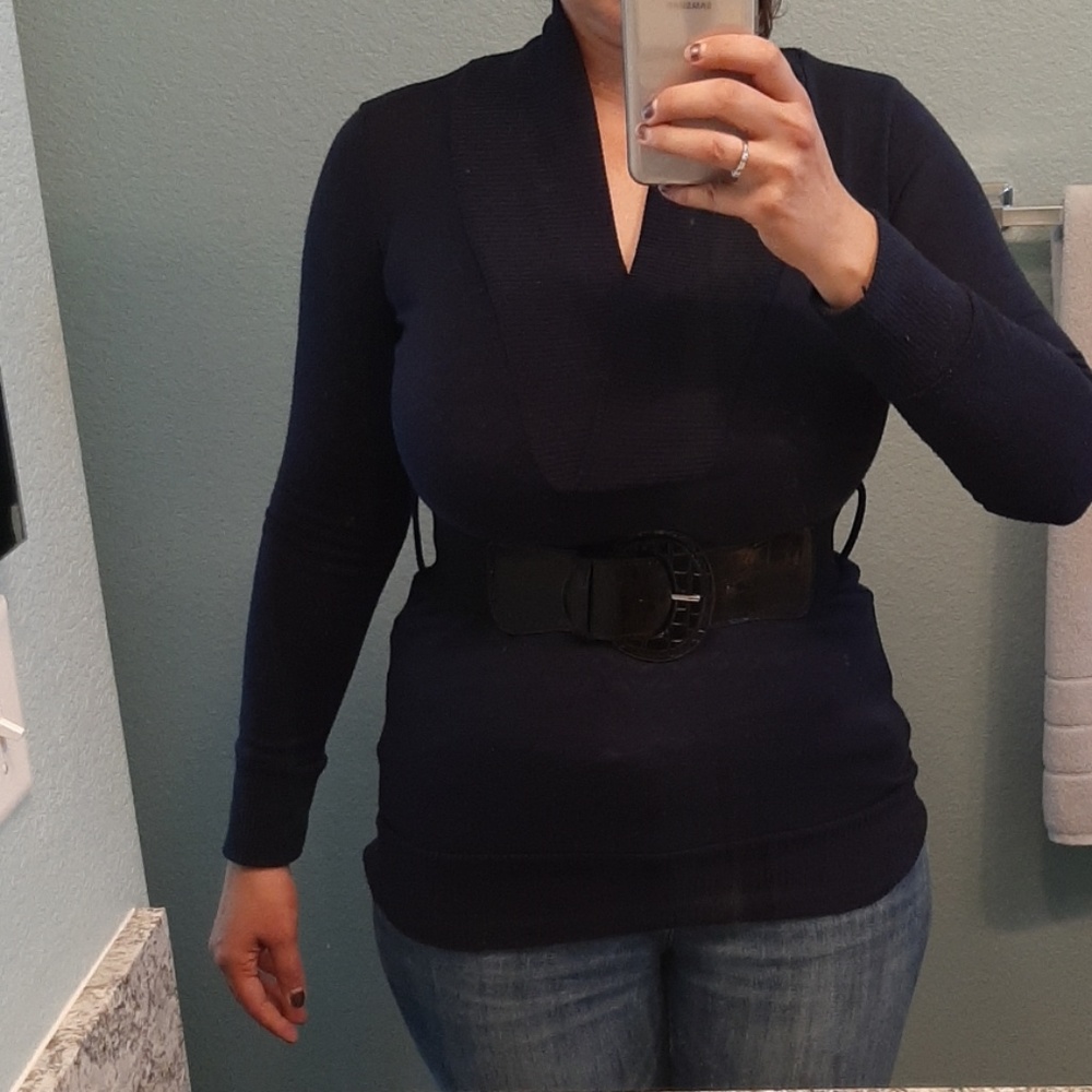 Blue Sweater - Picture 6 of 6
